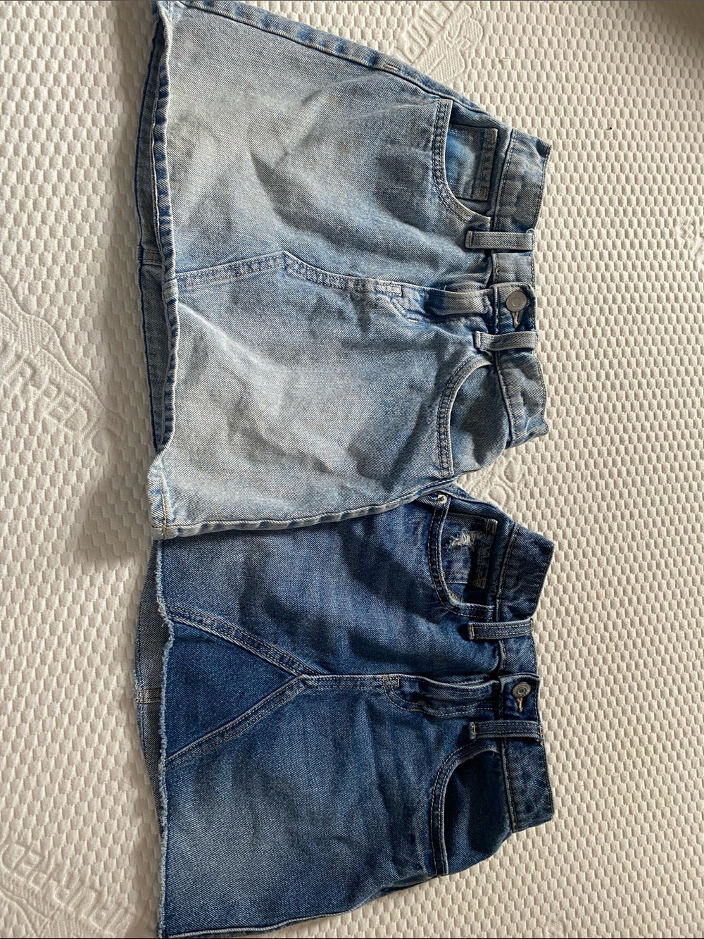 Old Navy Girls Denim Skirts in Light Blue and Dark Blue bundle